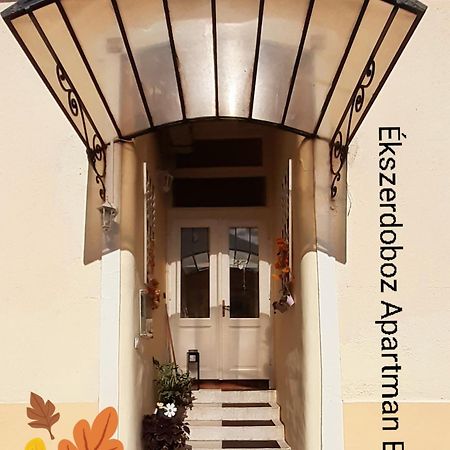 Ekszerdoboz Apartman Eger Apartment ภายนอก รูปภาพ