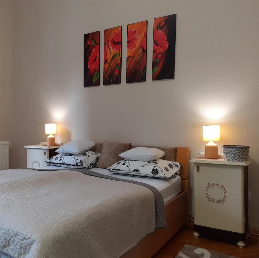 Ekszerdoboz Apartman Eger Apartment ภายนอก รูปภาพ
