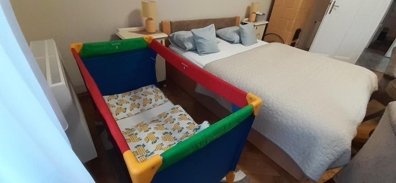 Ekszerdoboz Apartman Eger Apartment ภายนอก รูปภาพ